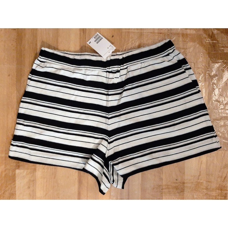 Damesbroek - Damesshort donkerblauw/wit gestreept met glittergaren