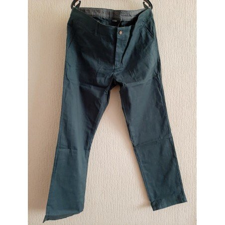 Neat long pants dark green