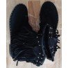 Women's shoe - black with fringes