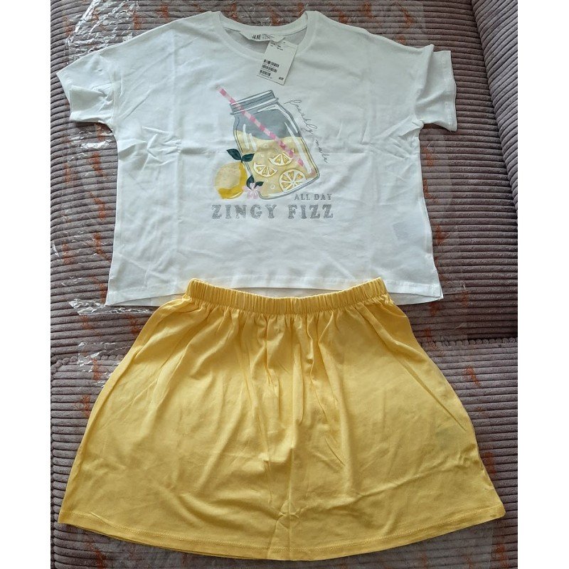 Girls set size 146: Girls white blouse and yellow skirt