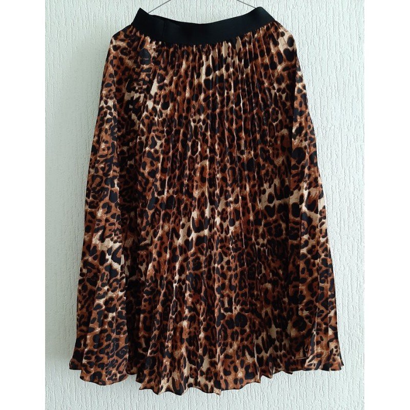 Women's skirt folded