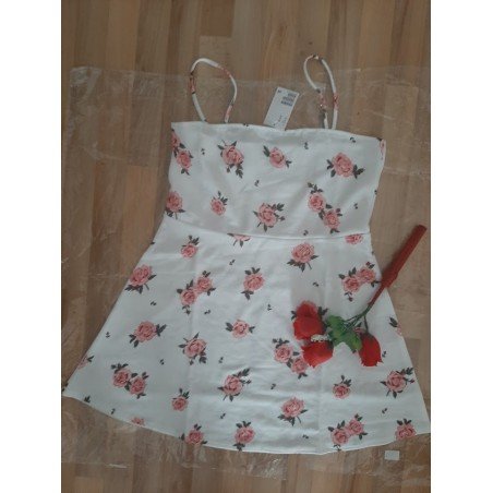 Ladies dress with roses